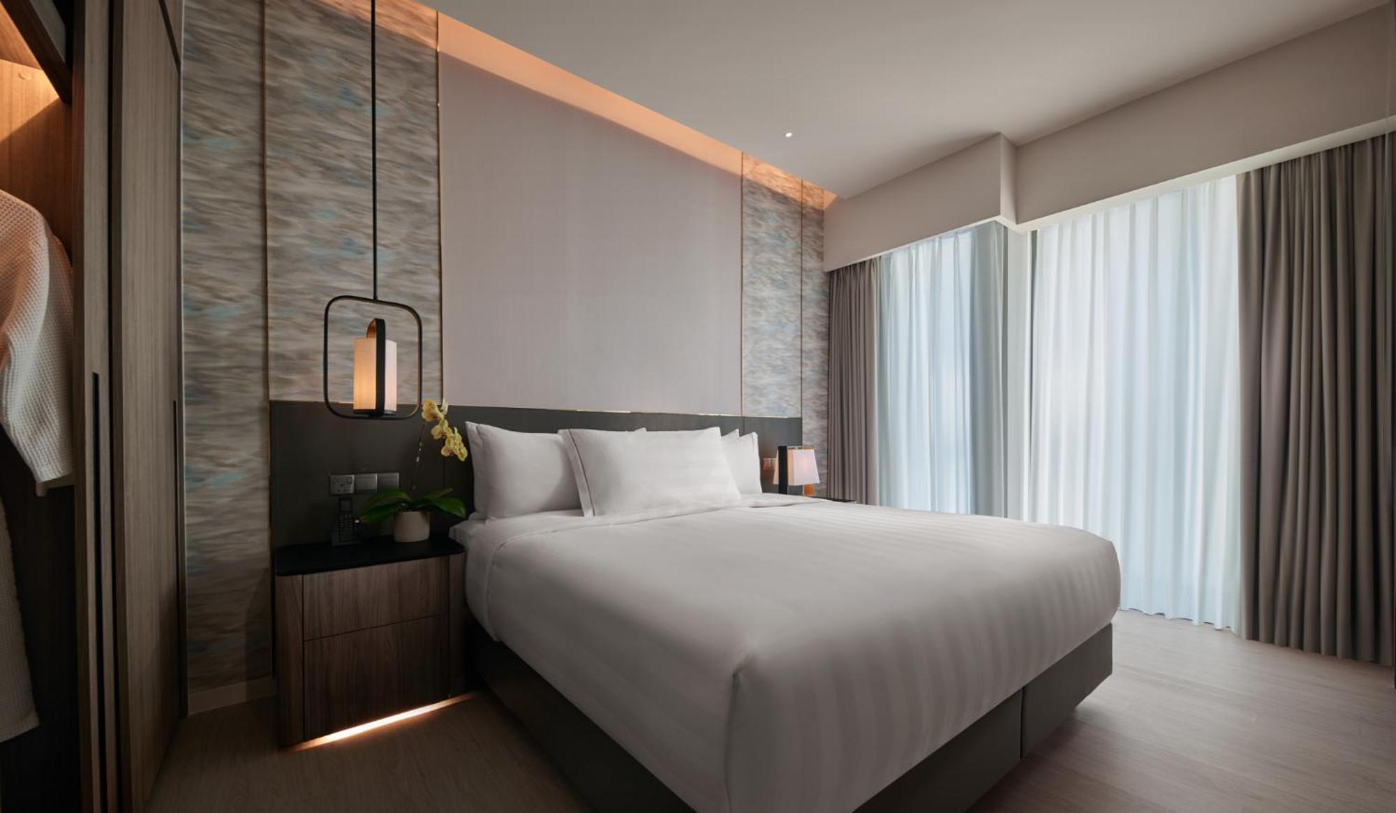 Pan Pacific Serviced Hotel 5*